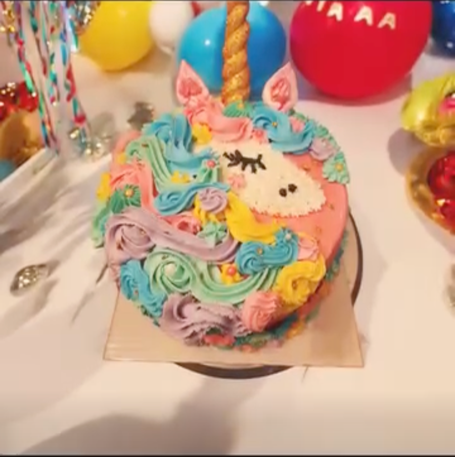 Custom Cakes